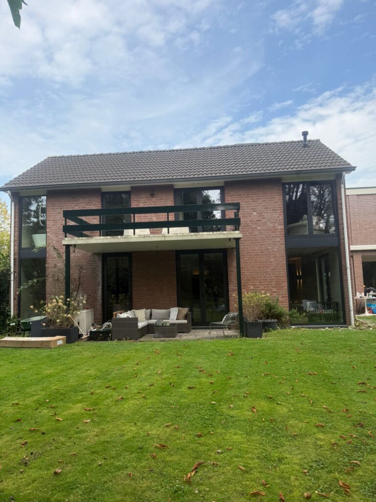 WhatsApp Image 2026-02-06 at 15.28